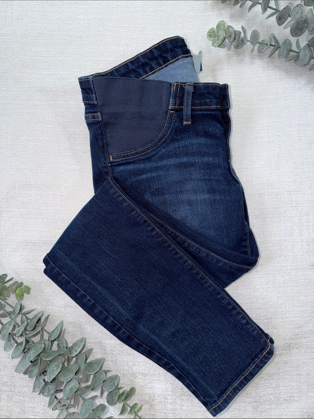 Old Navy Maternity Skinny Jeans size 4